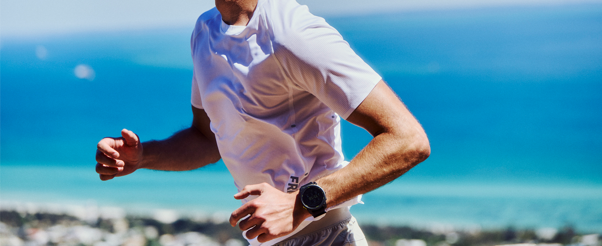 Fractel mens running shirts, breathable technical fabric