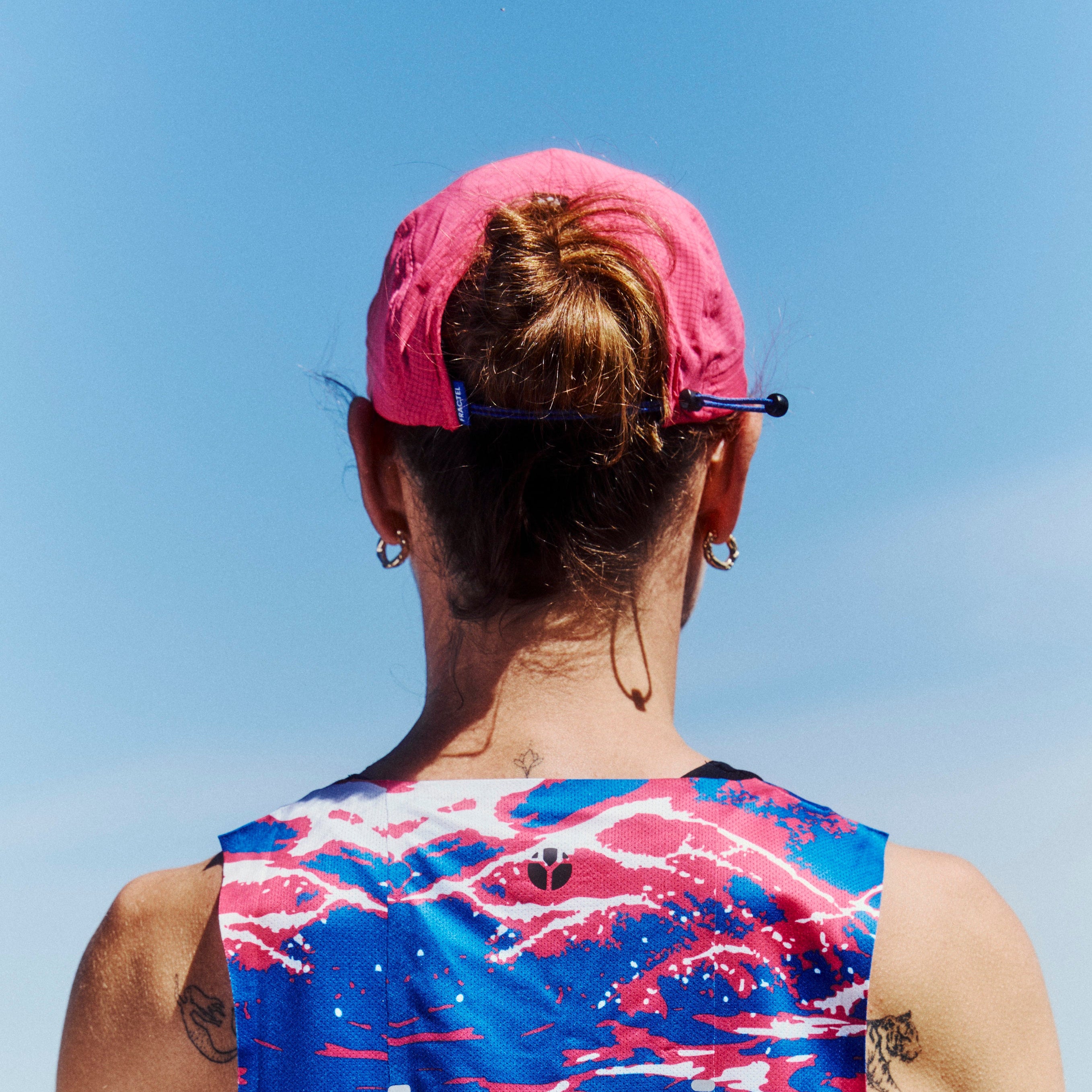 E-Series Performance Running Cap in Pink on Model