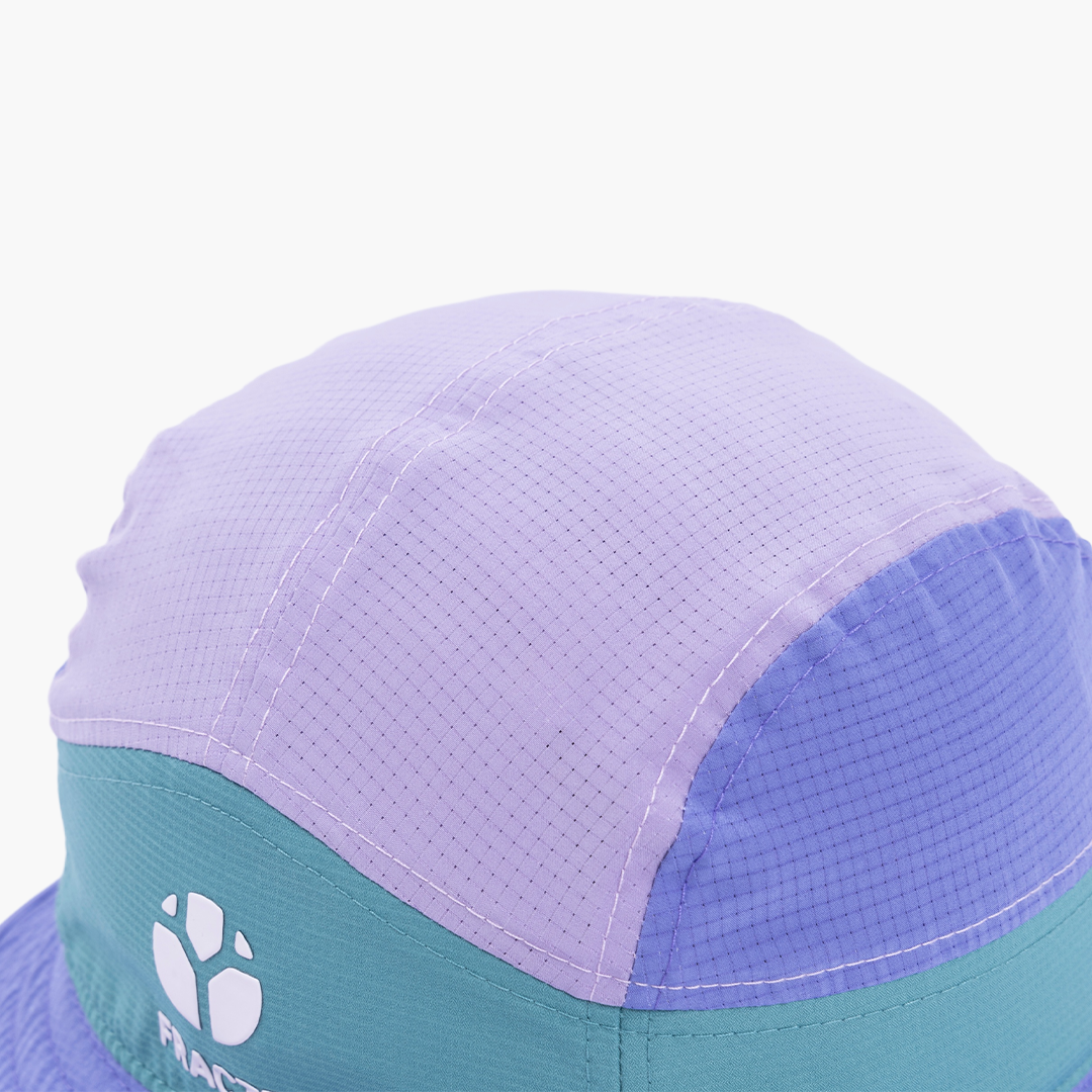 B-LUNARA Bucket Hat