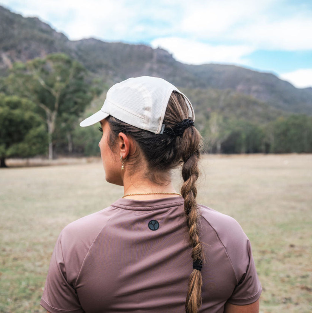 White E-Series Running Hat