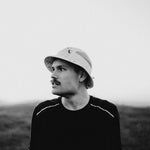 B-WHITE MARBLE Bucket Hat